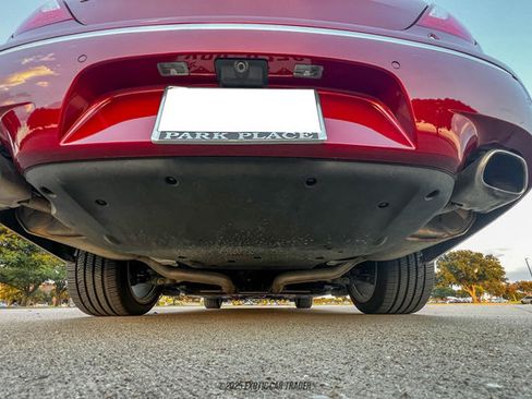 Used 2012 Jaguar XJ image 78