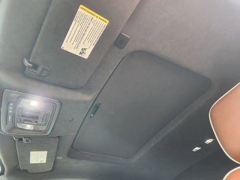 Used 2024 GMC Sierra 2500 Denali Ultimate image 19