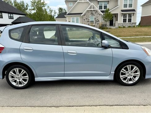 Used 2010 Honda Fit Sport image 4