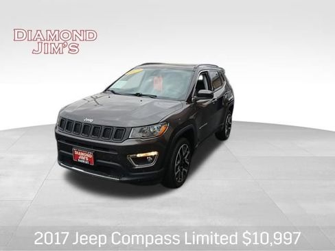 Used 2017 Jeep Compass Limited w/ Navigation Group image 1
