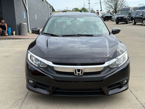 Used 2017 Honda Civic EX-T image 18