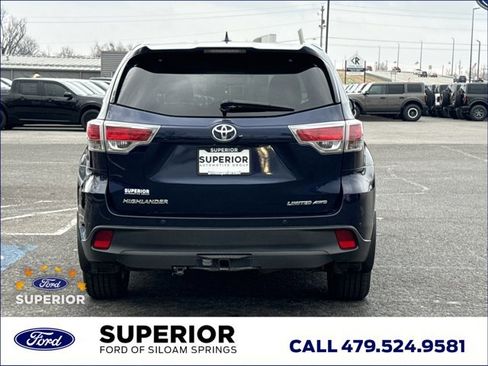 Used 2016 Toyota Highlander Limited w/ Driver Technology Package image 5