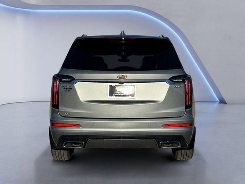 Used 2023 Cadillac XT6 Sport w/ Technology Package image 4