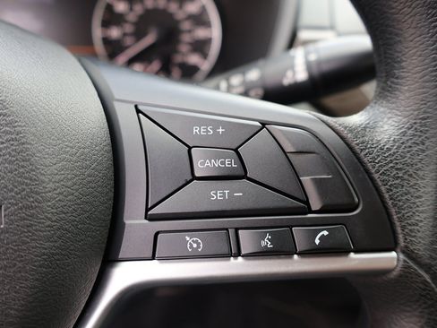 Used 2023 Nissan Altima 2.5 SV image 45