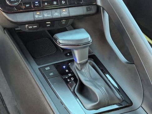 Used 2025 Hyundai Elantra Sport w/ Cargo Package image 31