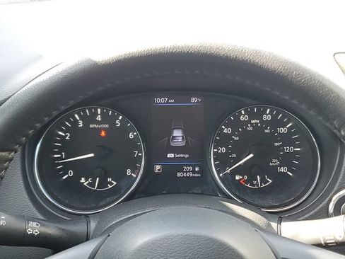 Used 2019 Nissan Rogue SL FWD image 27