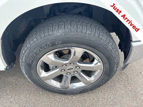 Used 2023 Ford F150 Lariat w/ Trailer Tow Package AWD/4WD image 19