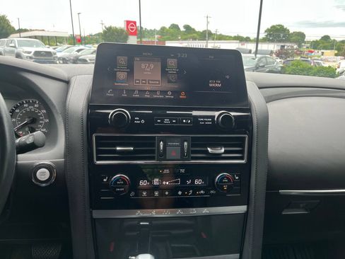 Used 2023 Nissan Armada SL w/ Midnight Edition Package AWD/4WD image 15
