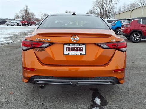 Used 2020 Nissan Sentra SR w/ Premium Package image 28