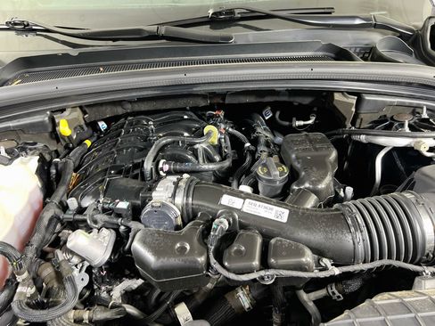 Used 2023 Jeep Grand Cherokee Altitude AWD/4WD image 29