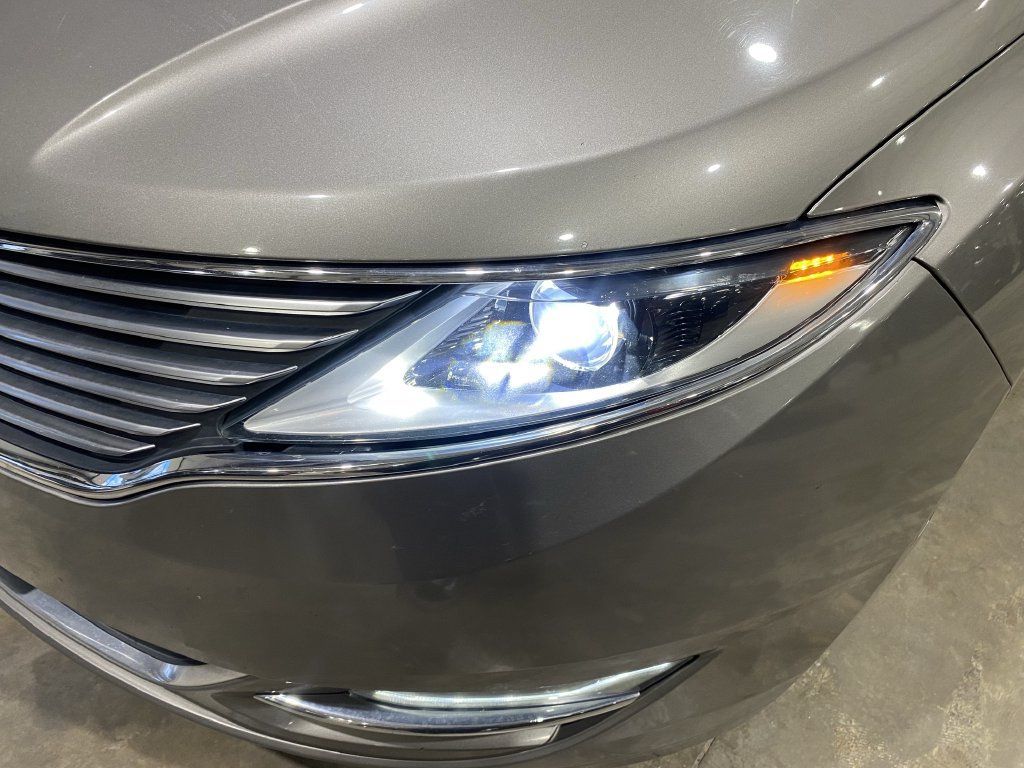 Used 2016 Lincoln MKZ AWD w/ Equipment Group 200A Select image 20