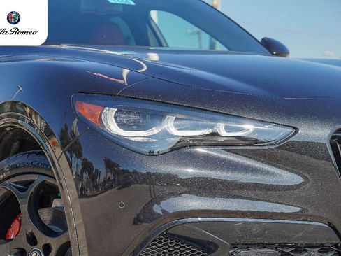 New 2025 Alfa Romeo Stelvio Sprint w/ Veloce Package AWD/4WD image 3