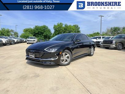 Used 2022 Hyundai Sonata SE w/ Cargo Package