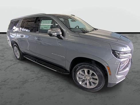 New 2026 Chevrolet Suburban Premier w/ Sun And Tow Package AWD/4WD image 4