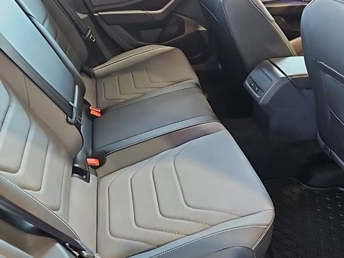 Used 2025 Volkswagen Jetta SEL image 17