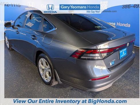 Certified 2023 Honda Accord LX image 6