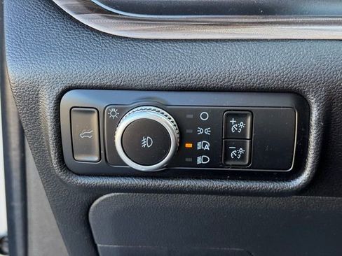 Used 2023 Ford Explorer Limited w/ Equipment Group 301A image 28