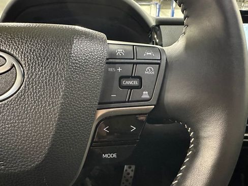 Certified 2025 Toyota Camry SE image 22