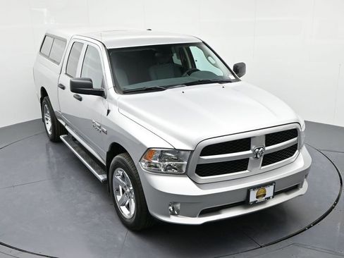 Used 2017 RAM 1500 Express w/ Express Value Package image 17