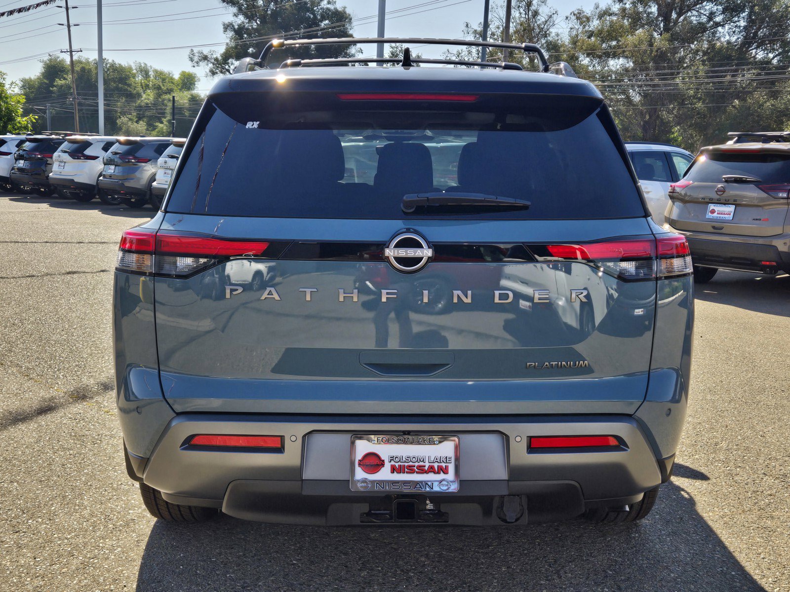 New 2026 Nissan Pathfinder Platinum w/ Cargo Package FWD image 5