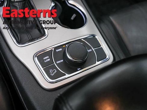 Used 2021 Jeep Grand Cherokee Limited w/ Premium Lighting Group image 21