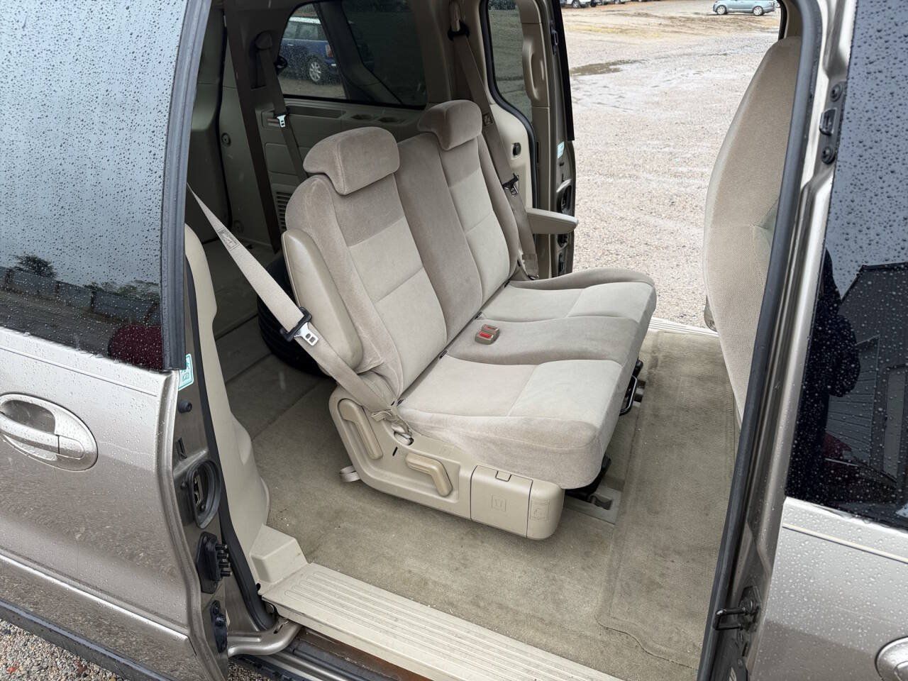 Used 2004 Ford Freestar SES FWD image 24