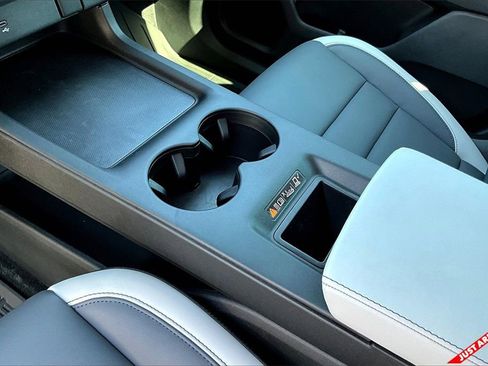 New 2025 Honda Prologue Touring image 15