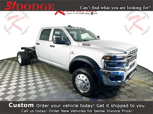 New 2026 RAM 4500 Tradesman w/ Chrome Appearance Group image 1