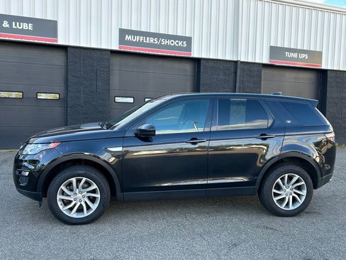 Used 2018 Land Rover Discovery Sport HSE image 10