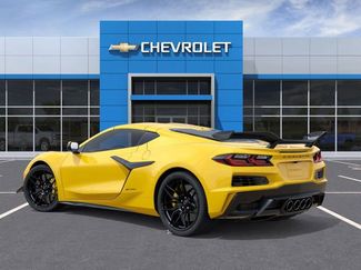 New 2026 Chevrolet Corvette Z06 w/ Z07 Performance Package RWD video 3