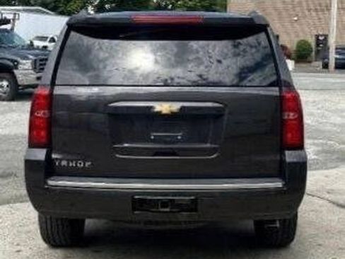 Used 2015 Chevrolet Tahoe LTZ AWD/4WD image 5