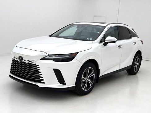 Used 2023 Lexus RX 350 Premium w/ Accessory Package AWD/4WD image 4