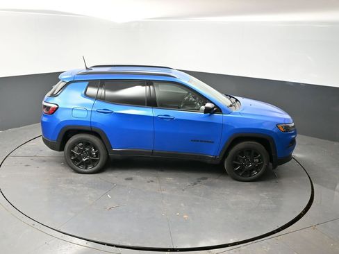 New 2026 Jeep Compass Latitude image 27