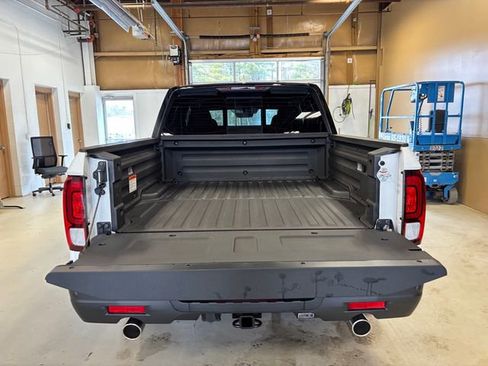 New 2026 Honda Ridgeline TrailSport image 18