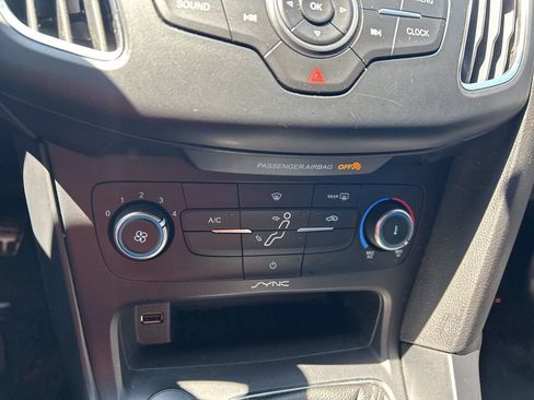 Used 2018 Ford Focus ST FWD image 29