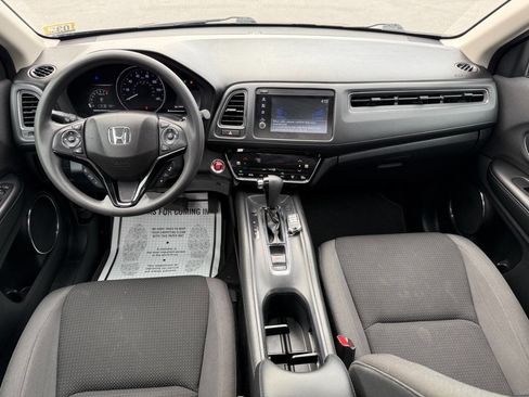 Used 2021 Honda HR-V EX image 11