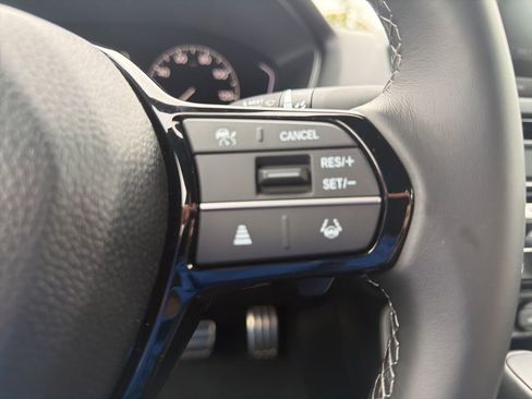 Certified 2025 Honda Civic Sport image 17