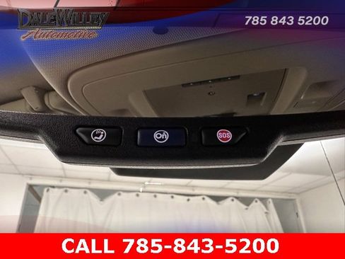 Used 2015 GMC Sierra 1500 SLT w/ SLT Crew Cab Value Package image 14