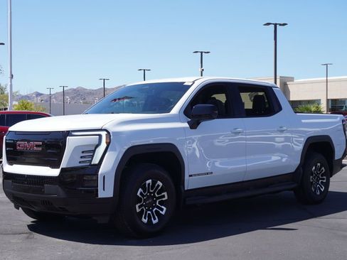 New 2026 GMC Sierra EV Elevation image 4