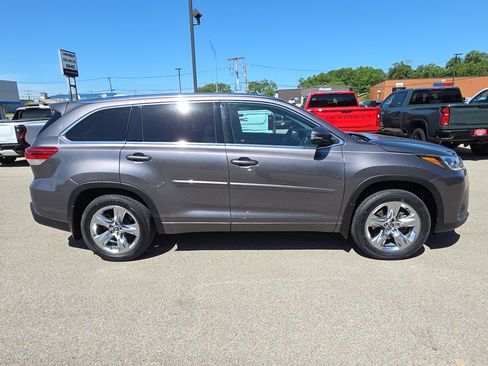 Used 2019 Toyota Highlander Limited AWD/4WD image 9