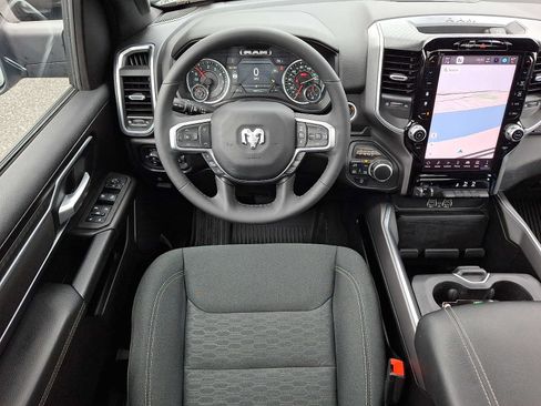 Used 2025 RAM 1500 Big Horn AWD/4WD image 12