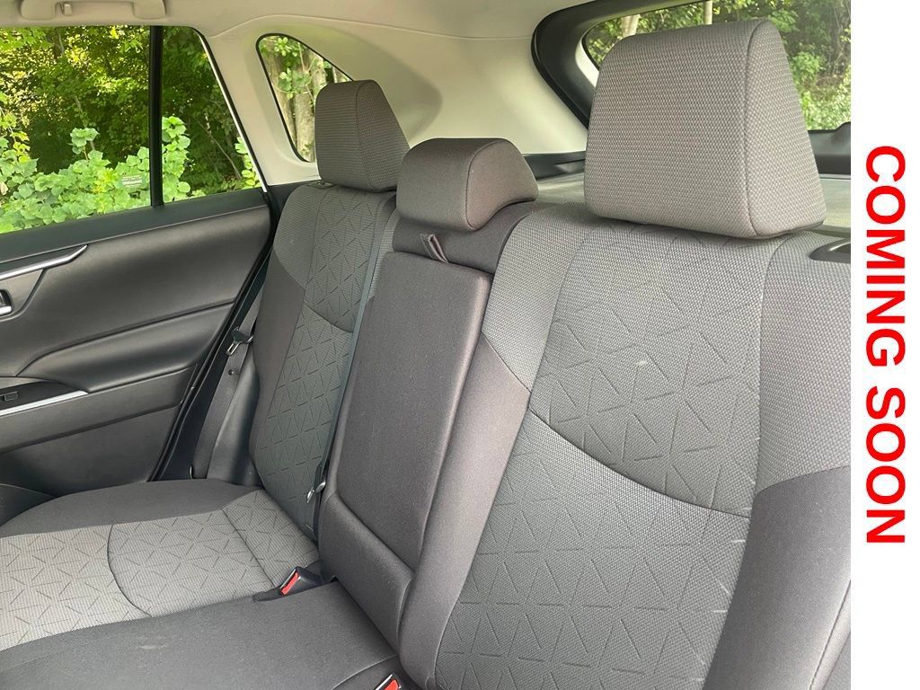 Used 2023 Toyota RAV4 XLE w/ Convenience Package AWD/4WD image 11