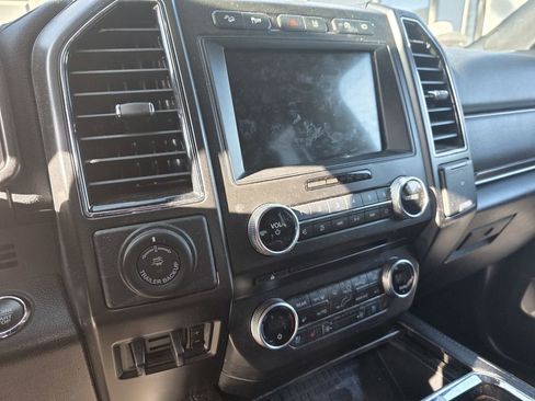 Used 2018 Ford Expedition Limited w/ Equipment Group 302A image 16