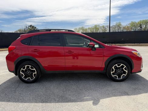 Used 2016 Subaru Crosstrek 2.0i Premium w/ Special Edition AWD/4WD image 6