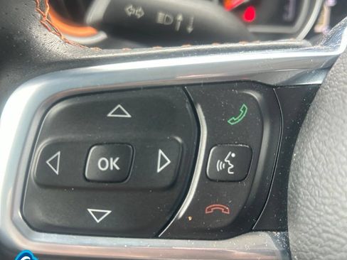 Used 2020 Jeep Gladiator Mojave w/ Cold Weather Group AWD/4WD image 20