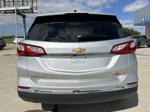 Used 2021 Chevrolet Equinox LT image 33