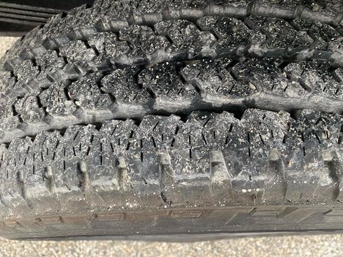 Used 2006 Ford F250 XLT image 9