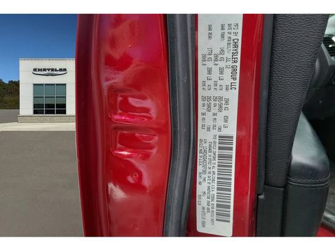 Used 2013 Dodge Durango Crew RWD image 25