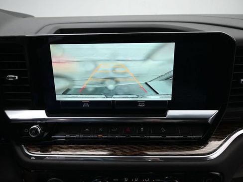 Used 2024 GMC Sierra 1500 Pro w/ Graphite Edition AWD/4WD image 18