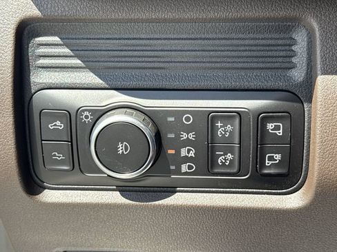 Used 2017 Ford F250 King Ranch w/ King Ranch Ultimate Package AWD/4WD image 44